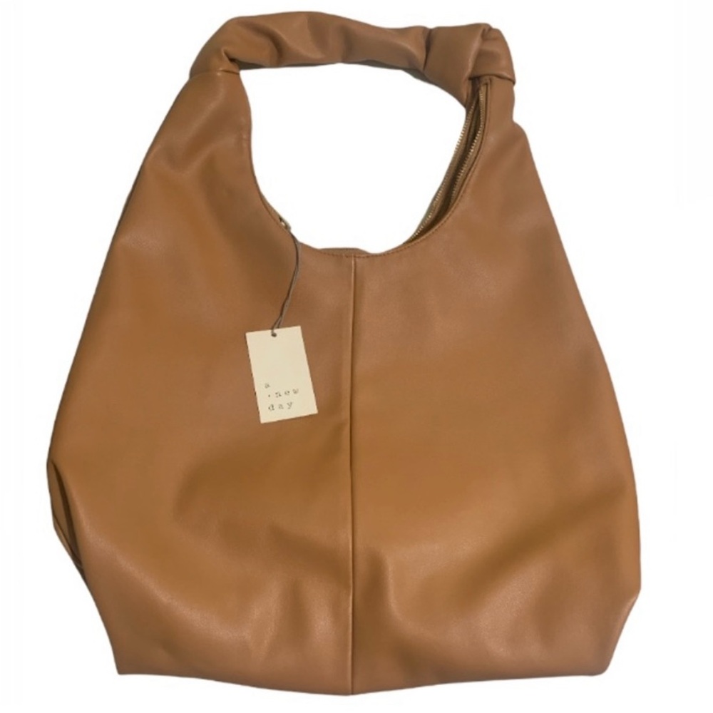 A New Day Caramel Zipped Purse